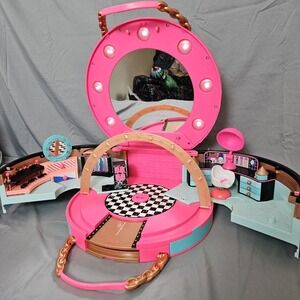 LOL‎ Surprise Carry Case Playset Vanity Salon w/ Lights Dollhouse